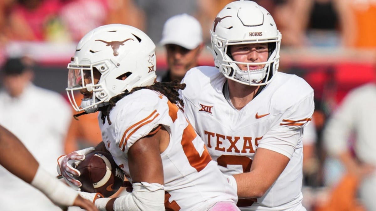 College football scores, schedule, NCAA top 25 rankings, games today