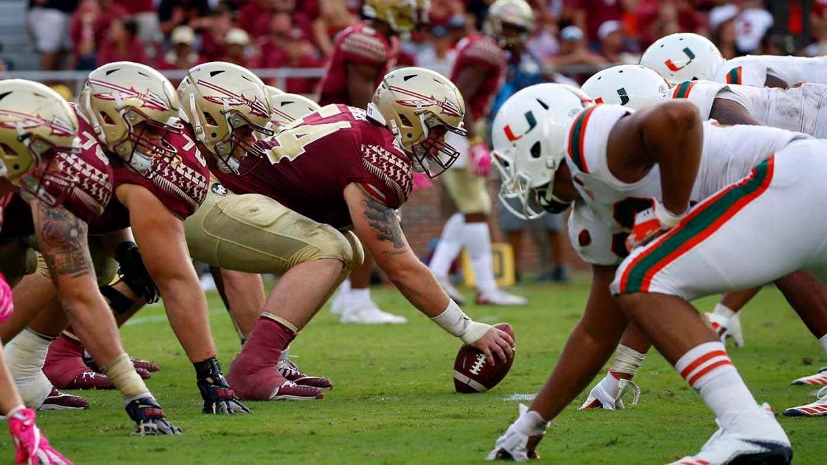 College football scores, schedule, NCAA top 25 rankings, games today