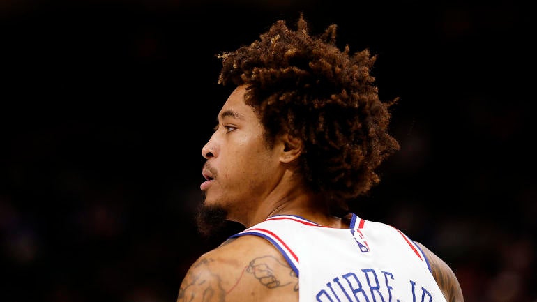 Kelly Oubre Jr., de los 76ers, atropellado por un vehículo motorizado cerca de su residencia, se espera que se pierda un tiempo significativo, según el informe