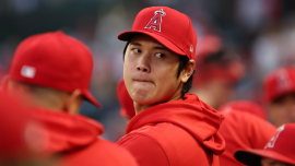Shohei Ohtani rumors: Two-way ace could take shorter, high AAV deal, hit free agency again after elbow rehab