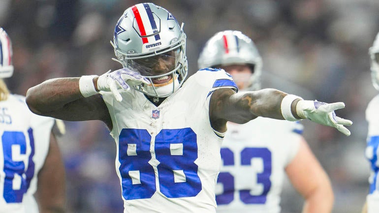 Cowboys WR CeeDee Lamb Becomes First Player In Team History With Three ...