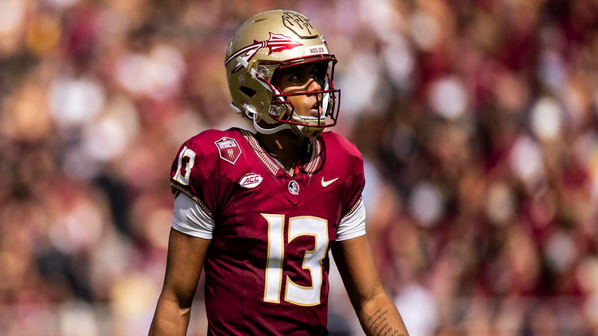 Florida State Star Jordan Travis Carted Off Field With Leg Injury In ...