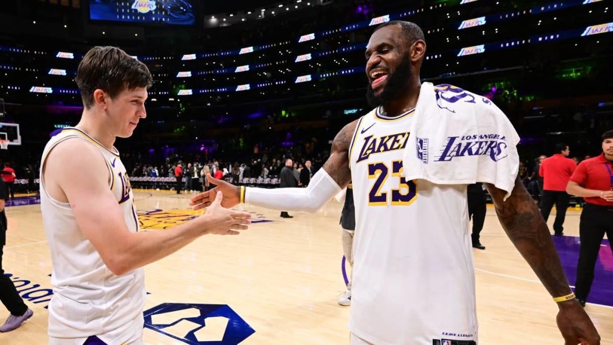 Lakers' LeBron James responds to Stephen A. Smith after he 'smokes' layup vs.  Rockets - CBSSports.com