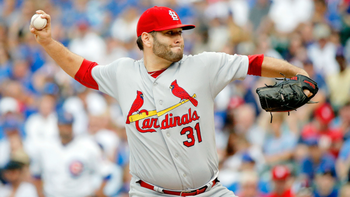 Cardinals agree to $11 million deal with Lance Lynn that includes club  option