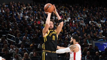 112023-klaythompson.jpg