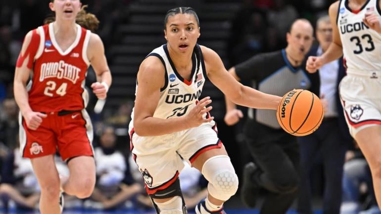 UConn guard Azzi Fudd out for remainder of the season with knee injury ...