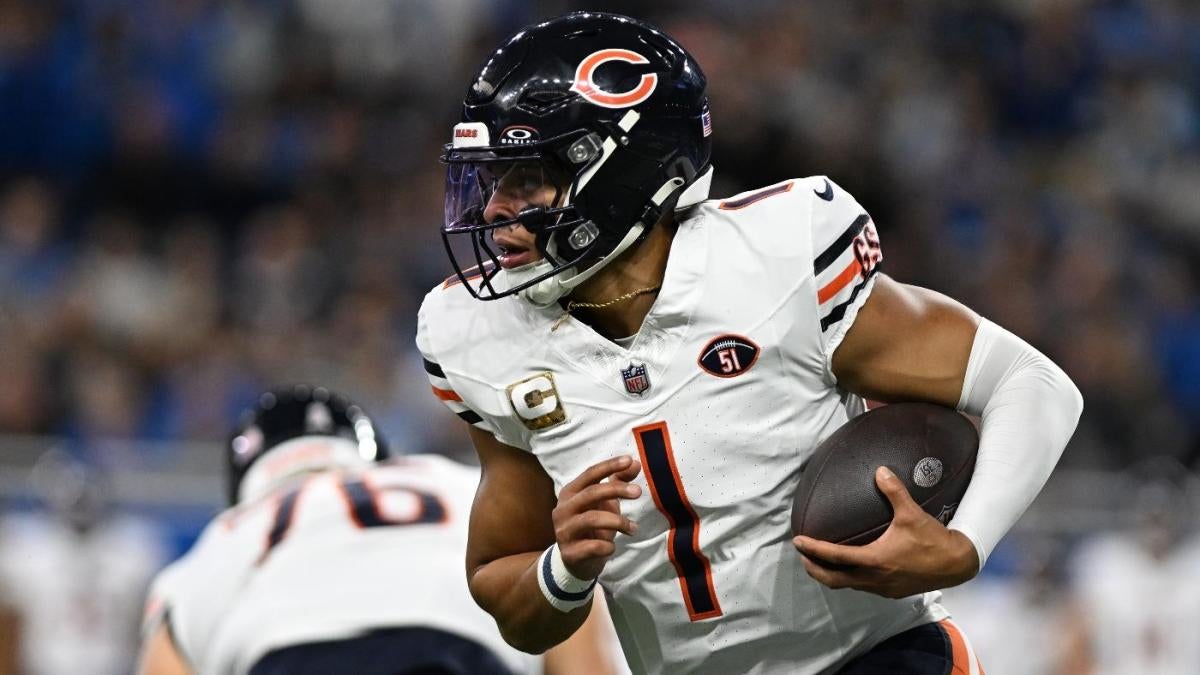 2024 NFL Mock Draft Surprise Trade Involving Justin Fields and Bears