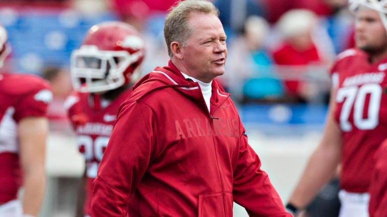 Bobby Petrino Returns To Arkansas As Offensive Coordinator: Ex ...