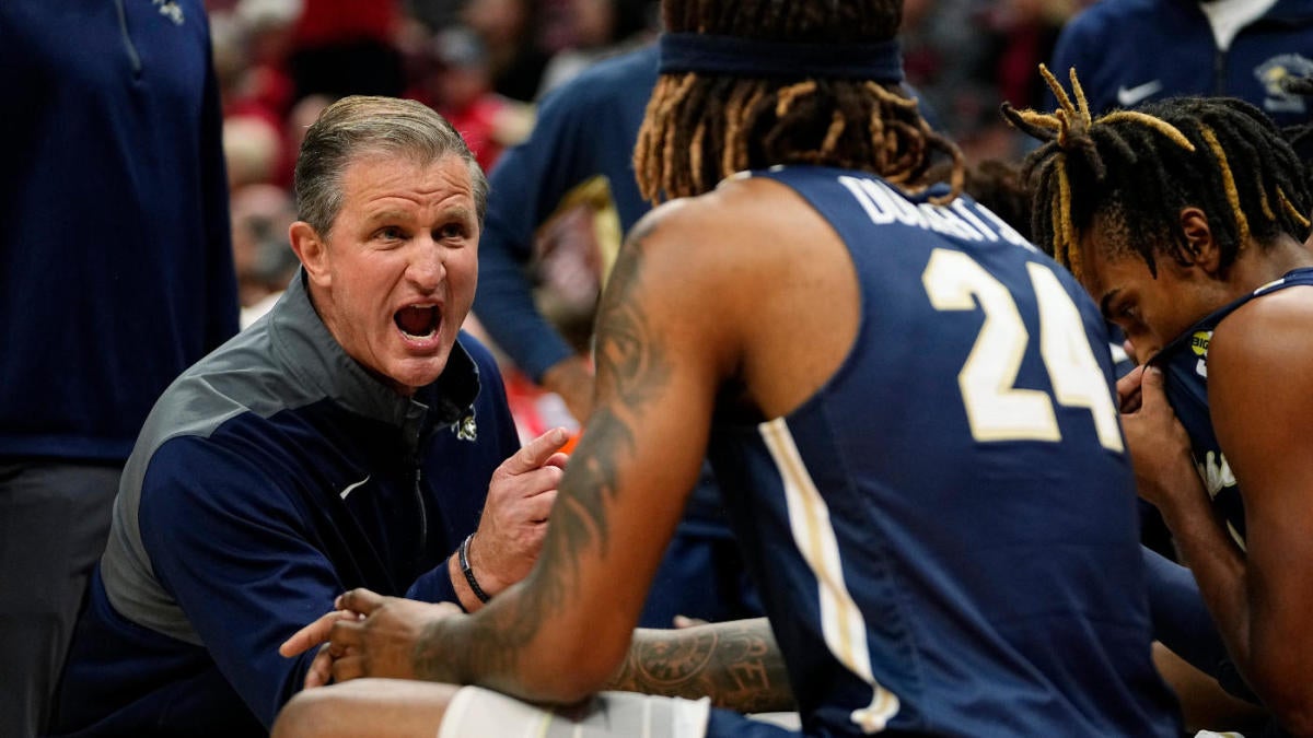 Charleston Southern Coach Barclay Radebaugh Resigns Seven Games Into ...