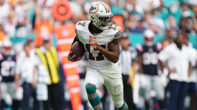 devonta-smith-2-usatsi.jpg