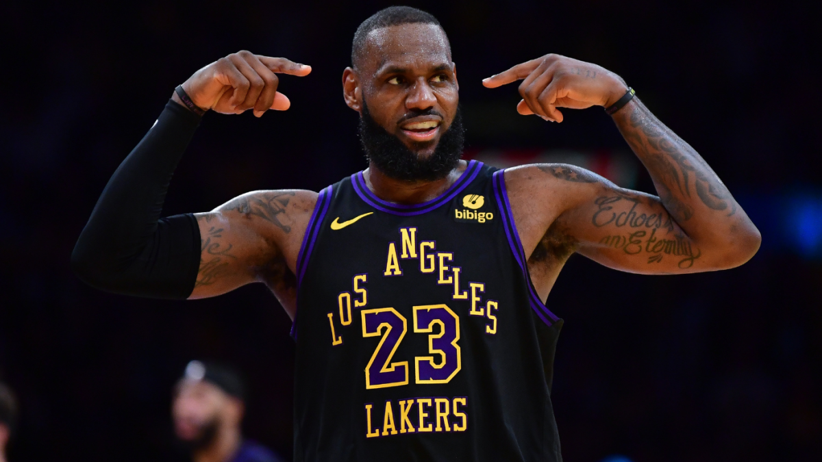 Die Schiedsrichter stehen hinter der umstrittenen Entscheidung von LeBron James, die den Lakers geholfen hat, das Halbfinale des In-Season-Turniers zu erreichen