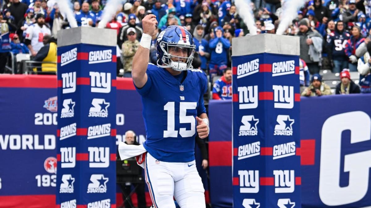 WATCH: Giants QB Tommy DeVito Ranks His Favorite Italian Foods With ...