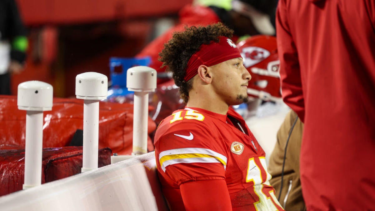 NFL Week 14 bold predictions: Chiefs suffer first losing streak since 2021, Bears hang on this time vs. Lions