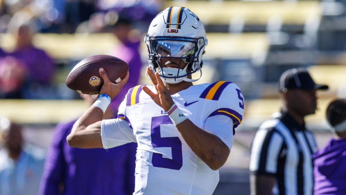 LSU Quarterback Jayden Daniels Leads Finalists In 2023 Heisman Trophy ...