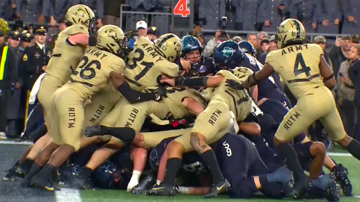 Army vs. Navy Game score Black Knights stop Midshipmen at goal line in