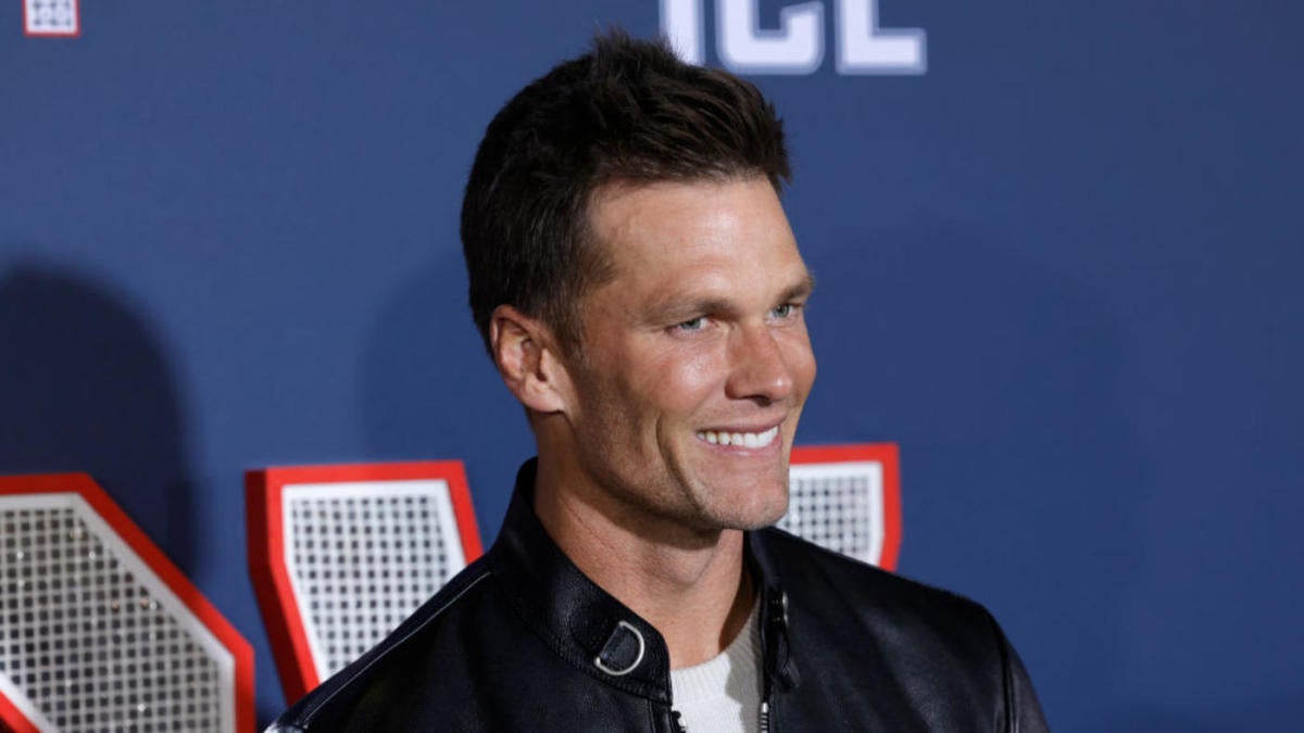 Tom Brady reveals he almost unretired from NFL again, says retirement party thrown by friends derailed plans - CBSSports.com