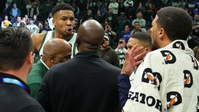 giannis-pacers-getty.jpg