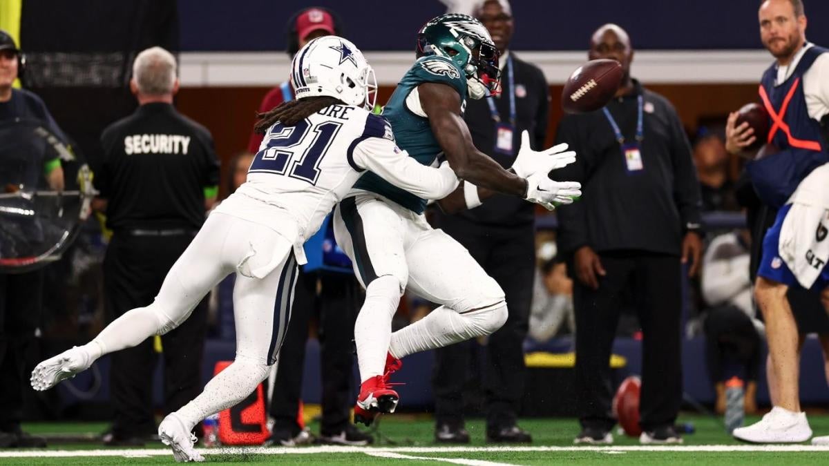 How does Cowboys' Stephon Gilmore shut down No. 1 WRs at age 33? By treating his body like a 'Lamborghini' How does Cowboys' Stephon Gilmore shut down No. 1 WRs at age 33? By treating his body like a 'Lamborghini'