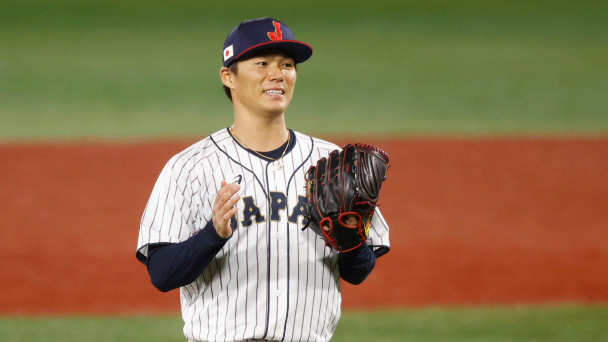 Shohei Ohtani Signs Record-breaking Deal With Dodgers, Eduardo ...