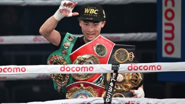 naoya-inoue-tapales-weighin.jpg