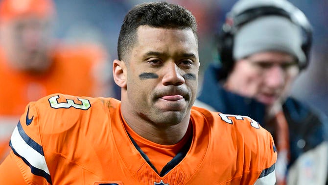 Denver Broncos vs New England Patriots