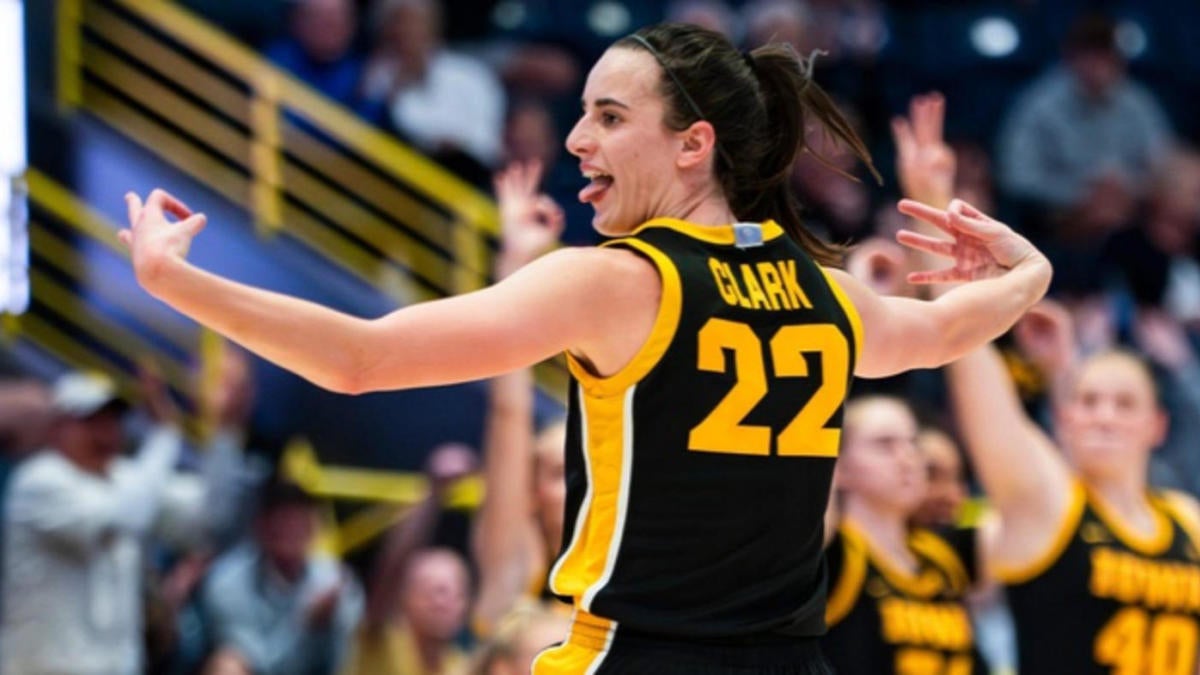Caitlin Clark record tracker: Iowa star moves into fifth on all-time ...