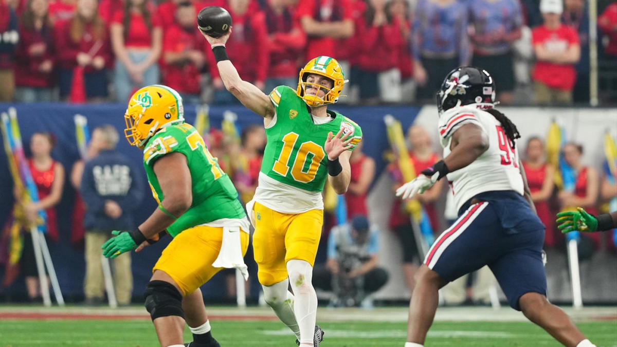 Oregon vs. Liberty score Ducks QB Bo Nix ends prolific career with