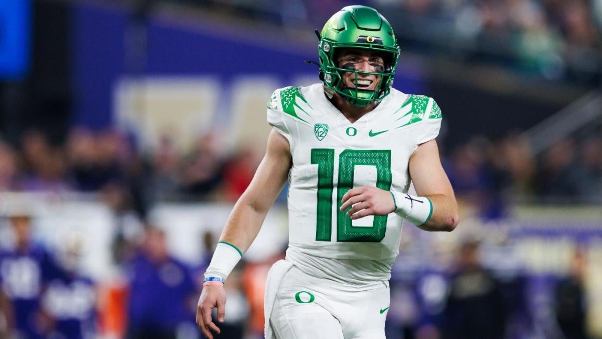 202324 Fiesta Bowl Predictions Oregon Ducks Expected to Win Against