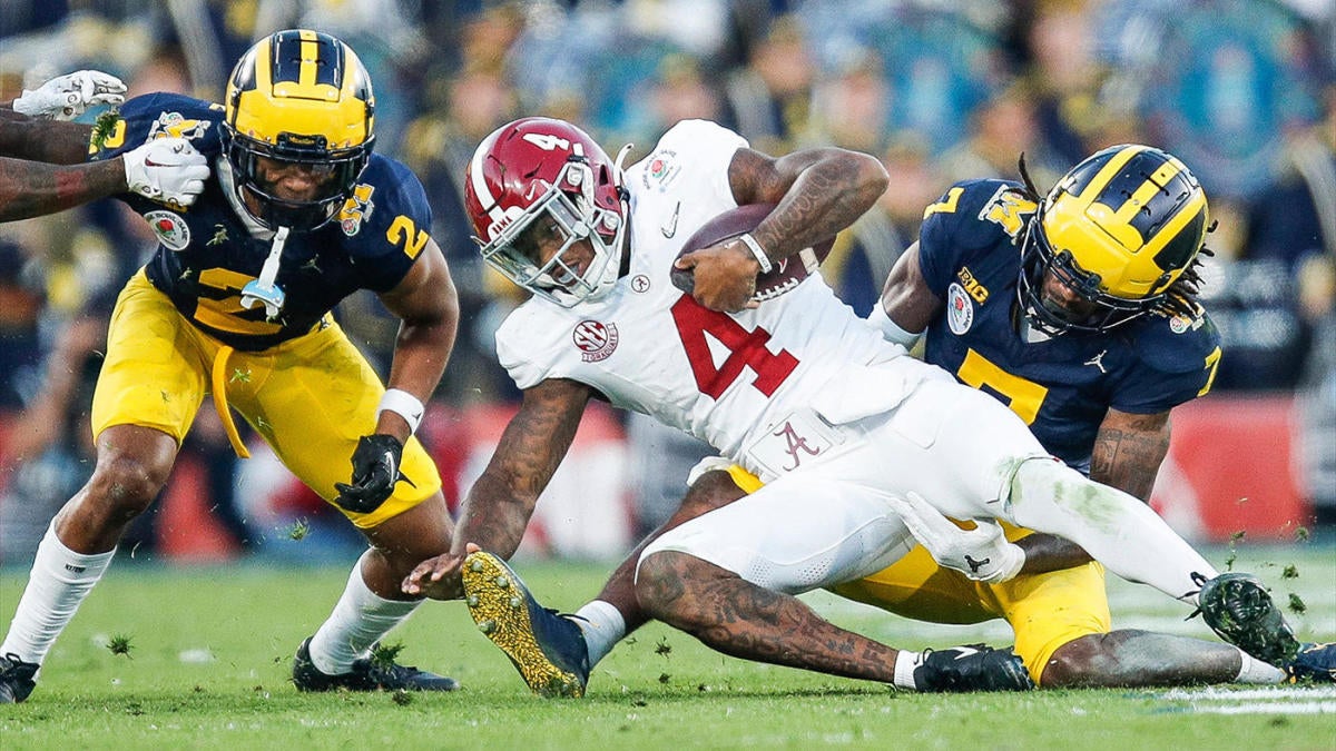 Nick Saban, QB Jalen Milroe defend Alabama's failed fourth-down call in  overtime Rose Bowl loss to Michigan - CBSSports.com