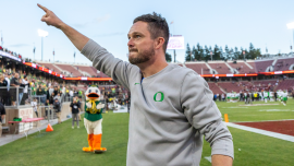 Dan Lanning to remain at Oregon, removing name from Alabama coaching search with hype video