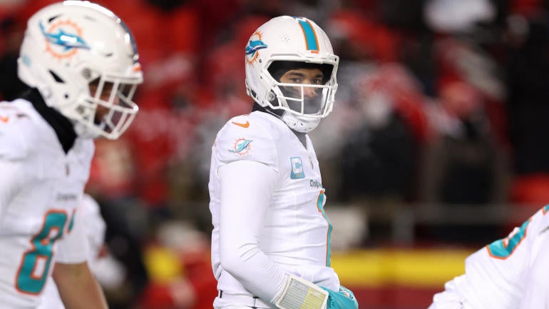 AFC Wild Card Playoffs - Miami Dolphins v Kansas City Chiefs