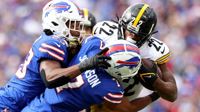 Pittsburgh Steelers v Buffalo Bills