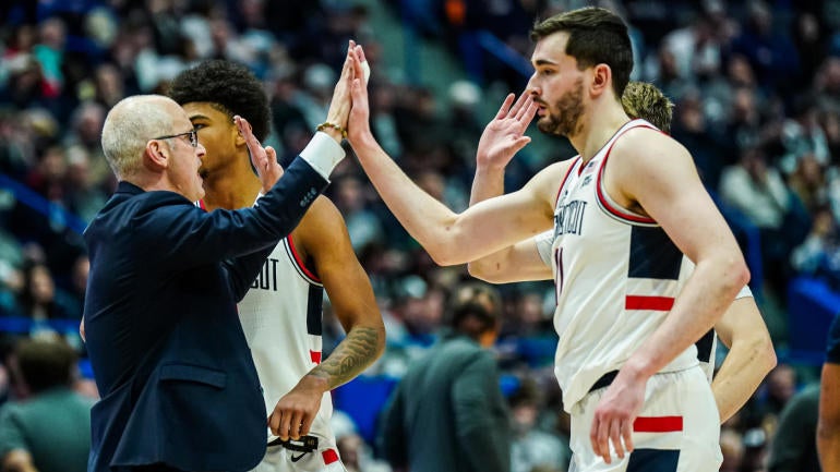 NCAA Basketball: Georgetown at Connecticut