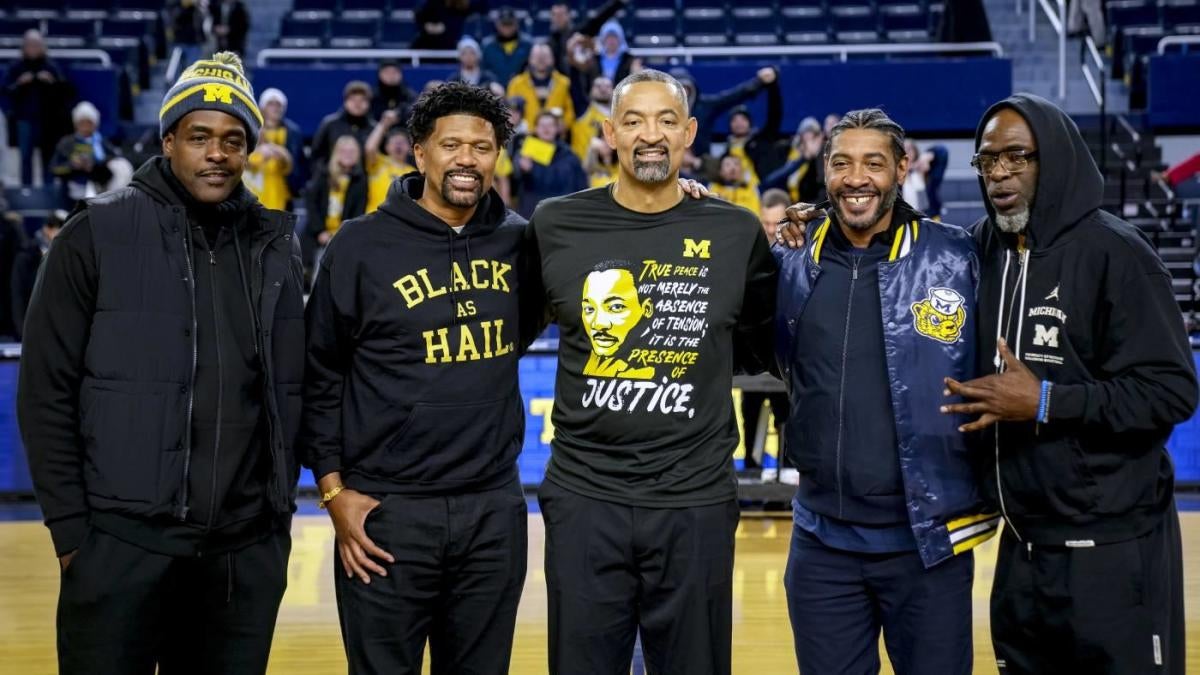 WATCH: Michigan's legendary Fab Five share court for first time in