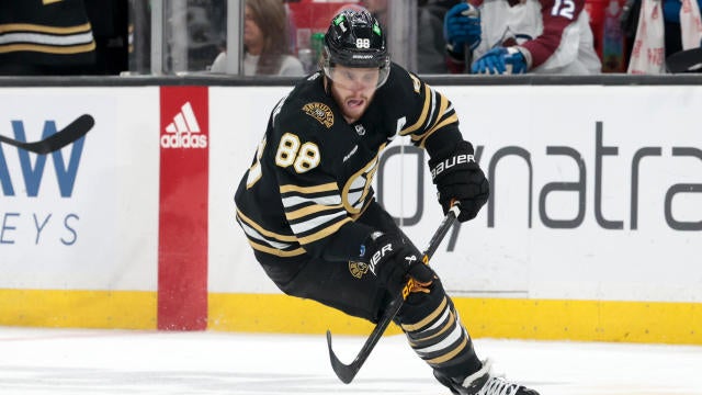 Highlights: Avalanche at Bruins