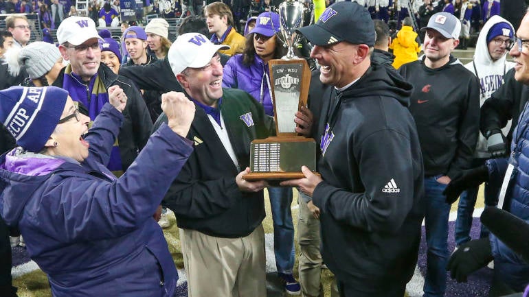 COLLEGE FOOTBALL: NOV 25 Washington State at Washington