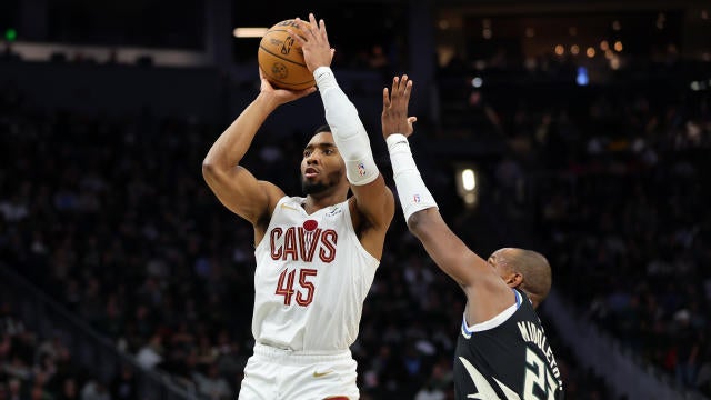 Highlights: Doc Rivers watches as Bucks fall to Cavs