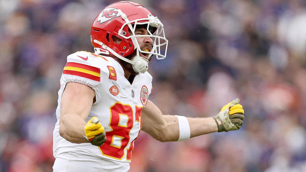 Travis Kelce Makes NFL Playoff History with Most Catches and Touchdowns