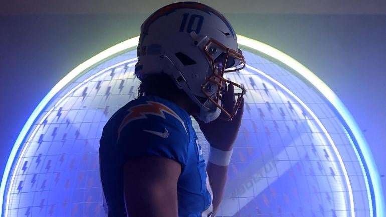 chargers.jpg