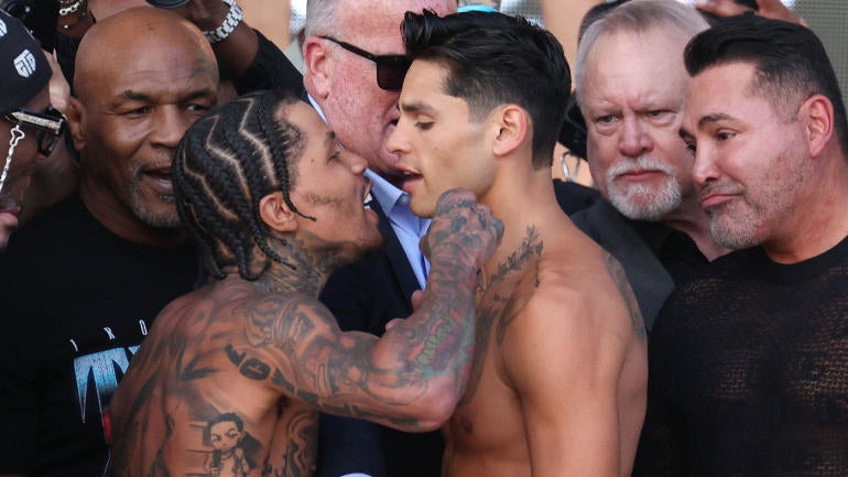 gervonta-davis-ryan-garcia-talk.jpg