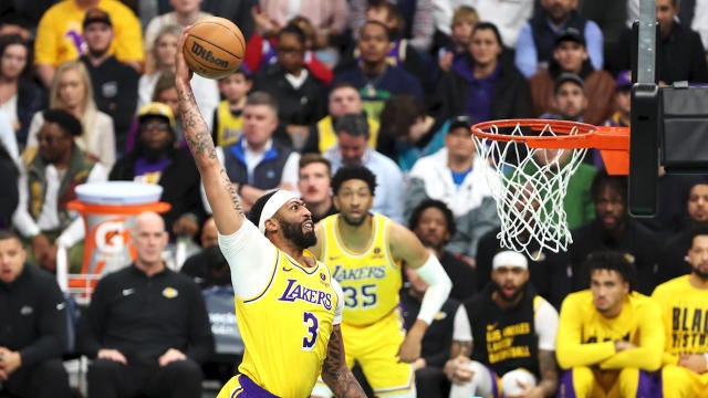 Highlights: Lakers at Hornets