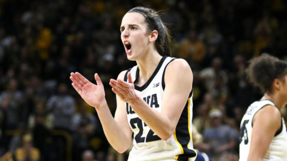 Caitlin Clark record tracker: Iowa star now 39 points away from breaking Kelsey Plum’s all-time scoring record