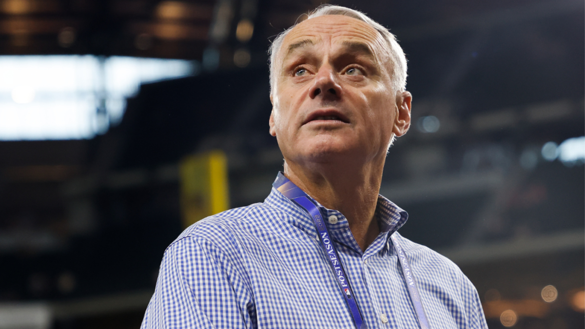 MLB Offseason Reveals Lack Of Self-Awareness In Rob Manfred And Anthony ...