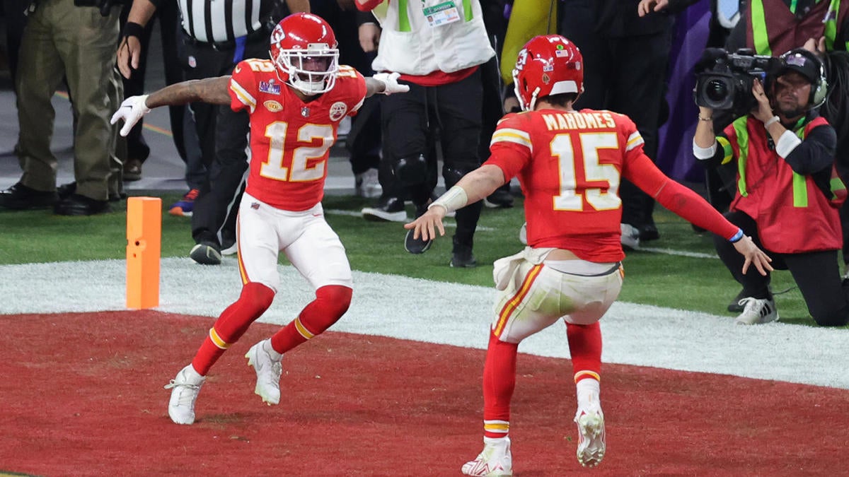 Game-winner in OT! Mahomes TD pass to Hardman clinches Chiefs' 2nd straight Super Bowl title - CBSSports.com