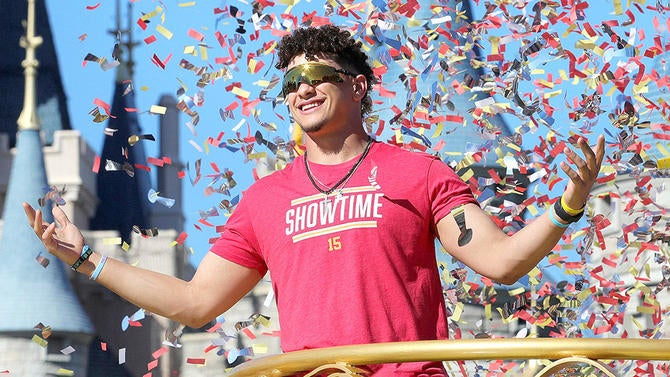 mahomes-g.jpg