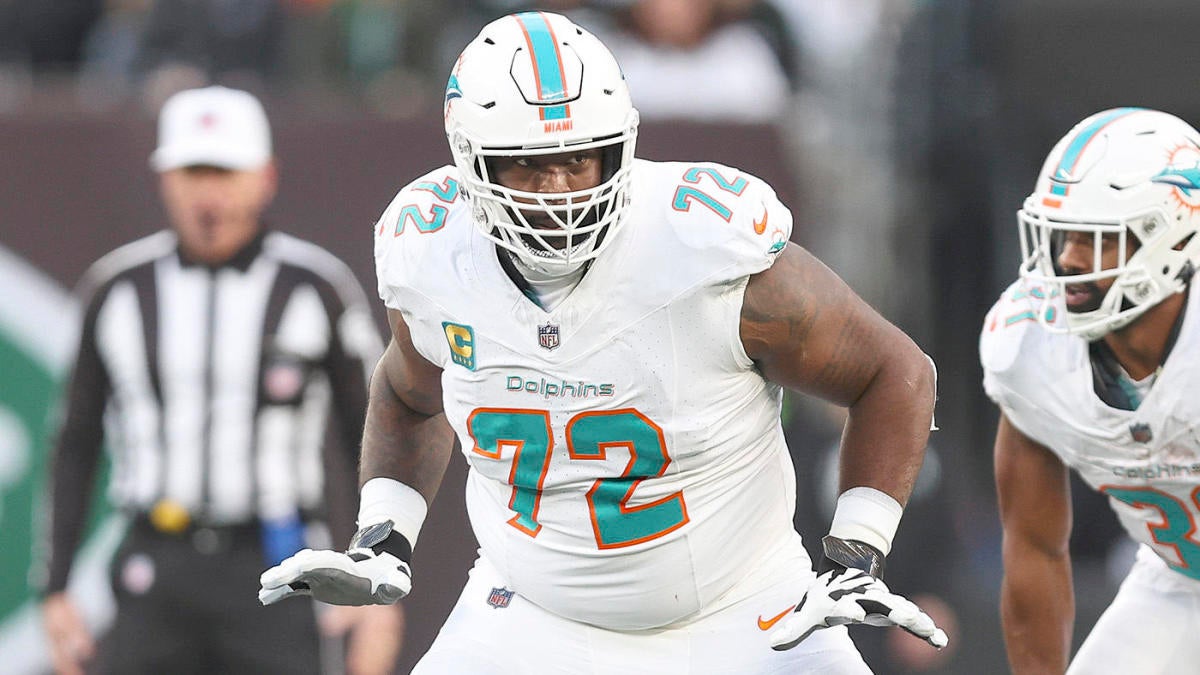 Dolphins Pro Bowl left tackle Terron Armstead set to return in 2024 despite hints of retirement, per report Dolphins Pro Bowl left tackle Terron Armstead set to return in 2024 despite hints of retirement, per report