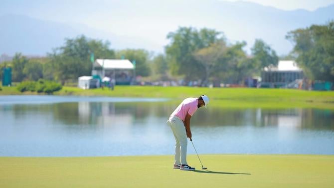 tony-finau-2024-mexico-open-round-3-g.jpg