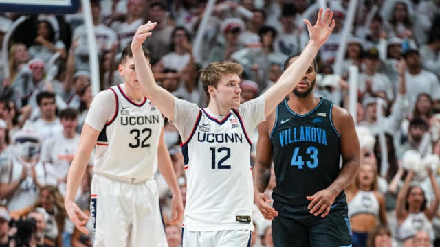 Highlights: Villanova At No. 1 Uconn