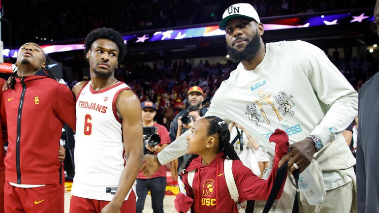 lebron-bronny-still.png