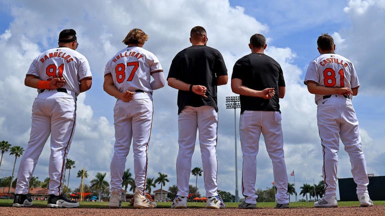 orioles-uniforms-white-g.jpg